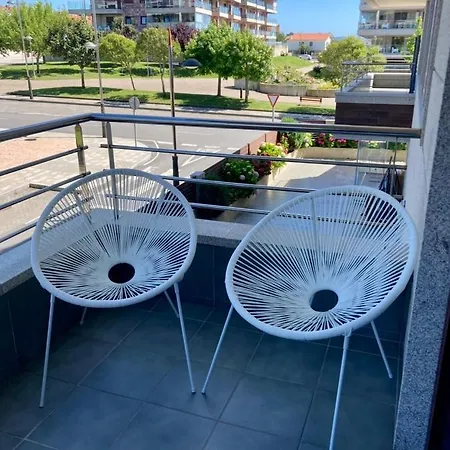 Acogedor Apartamento Con Terraza En Portonovo Exterior photo