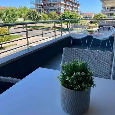 Acogedor Apartamento Con Terraza En Portonovo Exterior photo