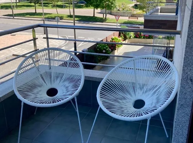 Acogedor Apartamento Con Terraza En Portonovo